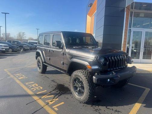 Granite Crystal Metallic Clearcoat 2021 Jeep Wrangler Willys