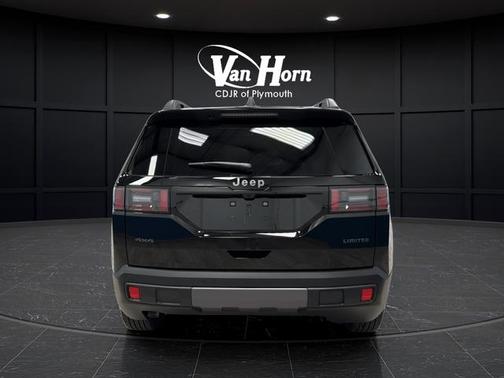 Diamond Black Crystal Pearlcoat 2026 Jeep Cherokee Limited