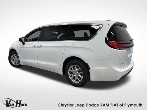 2025 Chrysler Pacifica L
