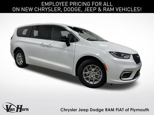 2025 Chrysler Pacifica L