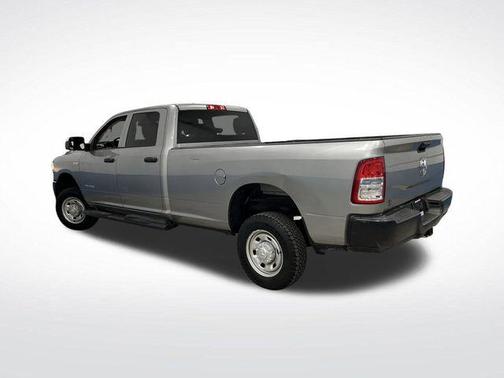 2019 RAM 2500 Tradesman Crew Cab 4x4 8' Box