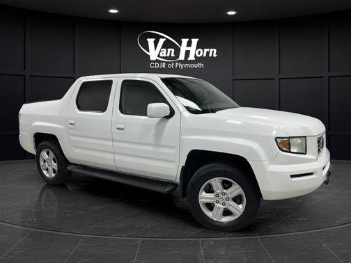 White 2007 Honda Ridgeline RTL