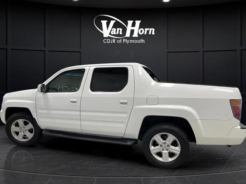 White 2007 Honda Ridgeline RTL