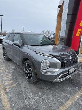 2022 Mitsubishi Outlander 