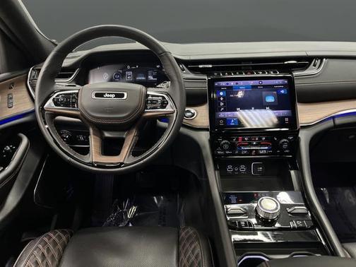 2024 Jeep Grand Cherokee L Summit