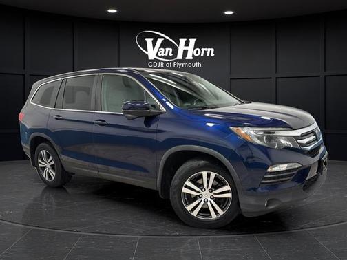 Steel Sapphire Metallic 2017 Honda Pilot EX