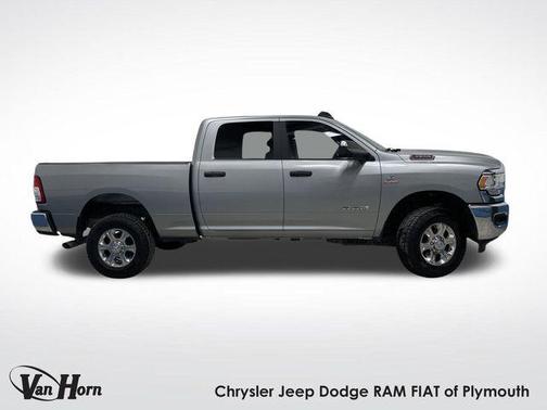 2022 RAM 2500 Big Horn Crew Cab 4x4 6'4' Box