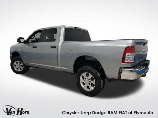 2022 RAM 2500 Big Horn Crew Cab 4x4 6'4' Box