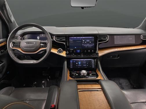 2022 Jeep Grand Wagoneer Series II 4x4