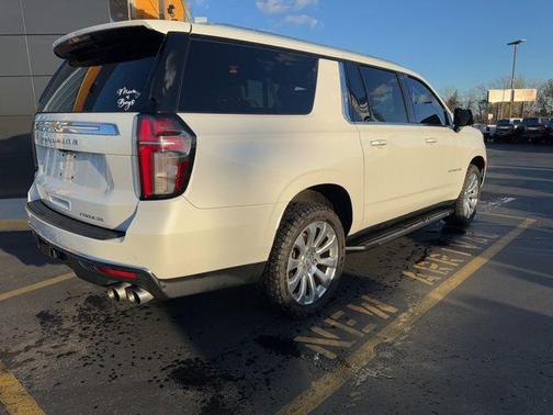 2021 Chevrolet Suburban Premier