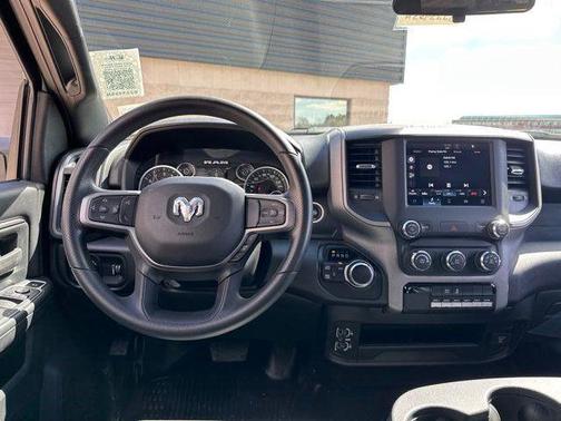 2024 RAM 2500 Tradesman Regular Cab 4x4 8' Box