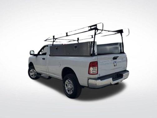 2024 RAM 2500 Tradesman Regular Cab 4x4 8' Box