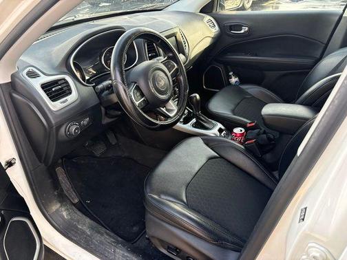 White Clearcoat 2021 Jeep Compass Latitude