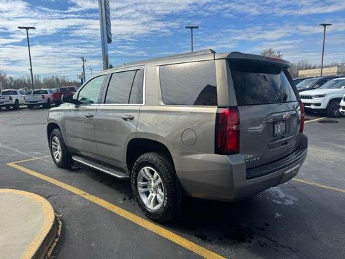 Pepperdust Metallic 2017 Chevrolet Tahoe LT