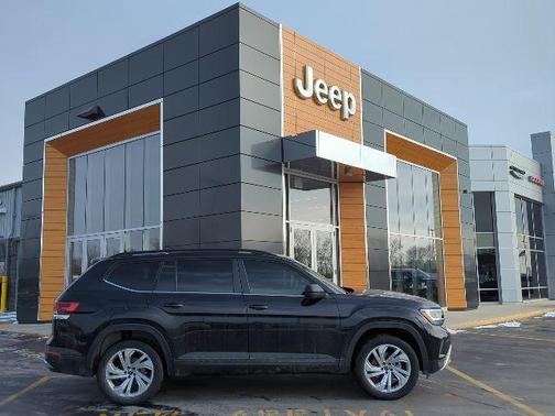 2023 Volkswagen Atlas 3.6L SE w/Technology