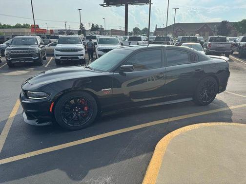 2018 Dodge Charger R/T Scat Pack