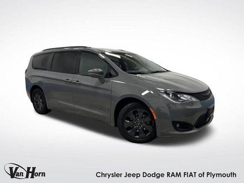 2020 Chrysler Pacifica Hybrid Limited