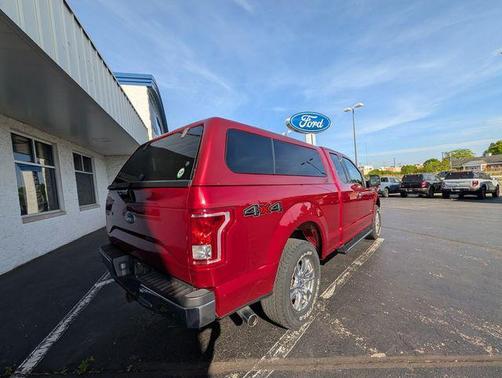 Red 2016 Ford F-150 XLT