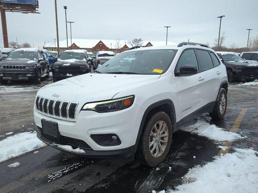 2022 Jeep Cherokee Latitude Lux