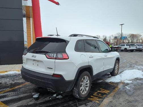 2022 Jeep Cherokee Latitude Lux