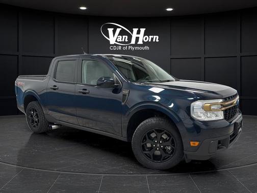 Alto Blue Tinted Clearcoat Metallic 2022 Ford Maverick XLT