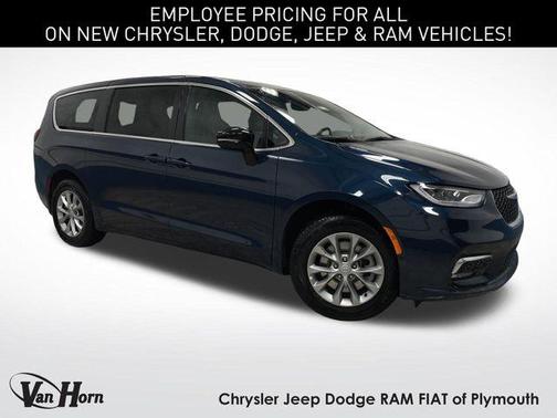 2025 Chrysler Pacifica L