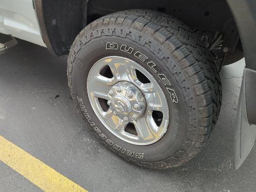 2021 RAM 2500 Tradesman Crew Cab 4x4 6'4' Box