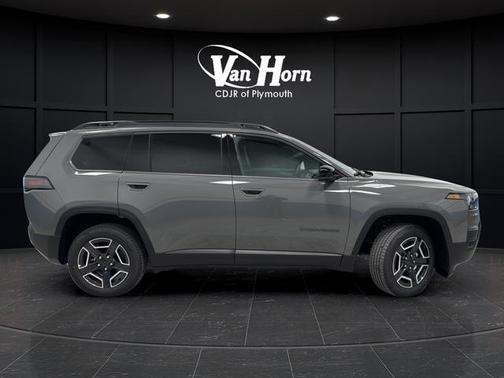 Sting-Gray Clearcoat 2026 Jeep Cherokee Limited