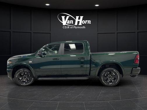 Serrano Green Metallic 2026 RAM 1500 Big Horn/Lone Star