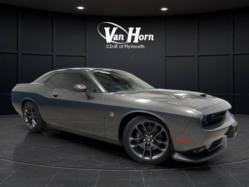 Granite Pearlcoat 2023 Dodge Challenger R/T Scat Pack