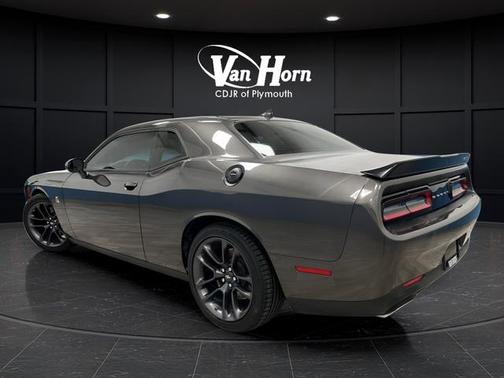 Granite Pearlcoat 2023 Dodge Challenger R/T Scat Pack