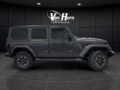 2025 Jeep Wrangler 4-Door Sahara 4x4