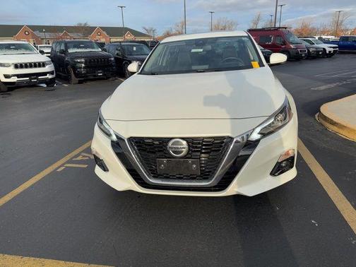 2020 Nissan Altima 2.5 SV