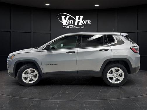 Billet Silver Metallic Clearcoat 2023 Jeep Compass Sport