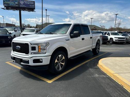 Oxford White 2019 Ford F-150 XL