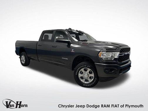 2022 RAM 3500 Big Horn Crew Cab 4x4 8' Box