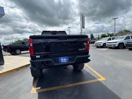 2022 Chevrolet Silverado 2500 High Country