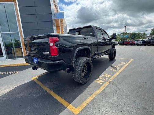 2022 Chevrolet Silverado 2500 High Country
