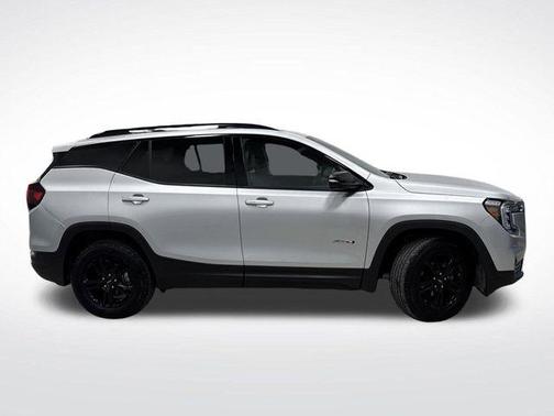 2022 GMC Terrain AWD AT4