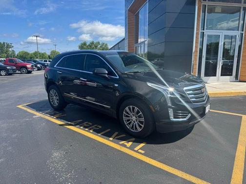 2017 Cadillac XT5 Luxury