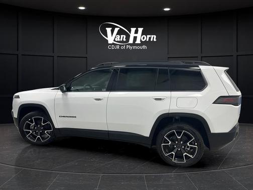 2026 Jeep Cherokee Overland