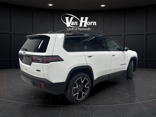 2026 Jeep Cherokee Overland