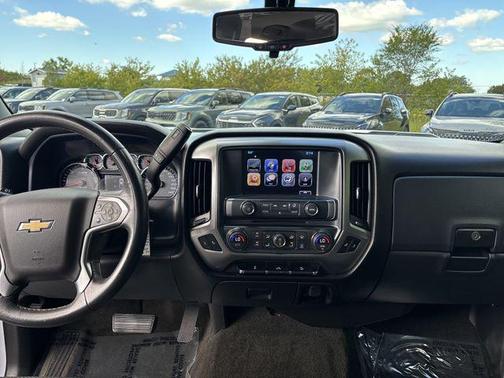 2017 Chevrolet Silverado 1500 2LT
