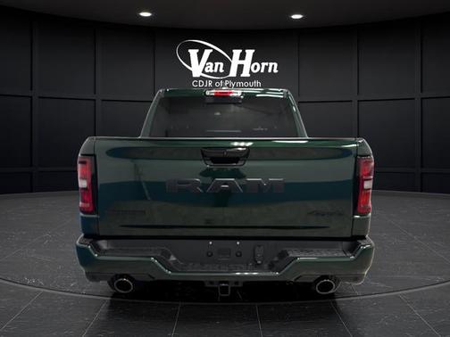 Serrano Green Metallic 2026 RAM 1500 Big Horn/Lone Star