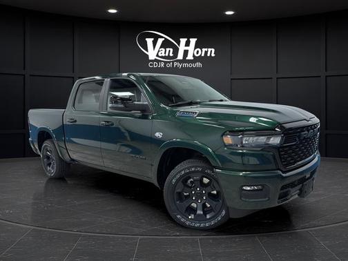 Serrano Green Metallic 2026 RAM 1500 Big Horn/Lone Star
