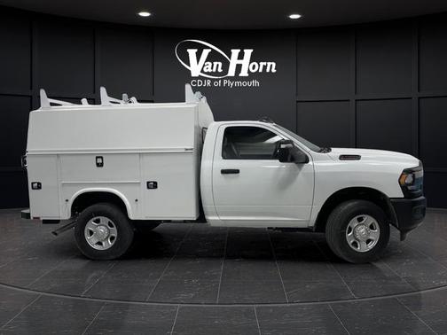 2024 RAM 3500 Tradesman Regular Cab 4x4 8' Box