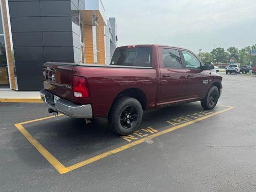 2019 RAM 1500 SLT