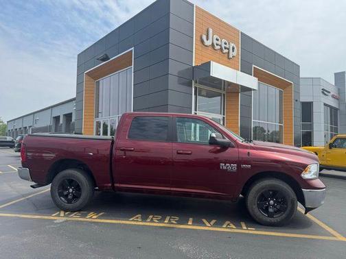 2019 RAM 1500 SLT