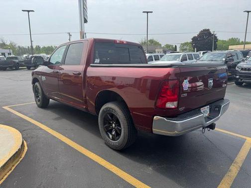 2019 RAM 1500 SLT
