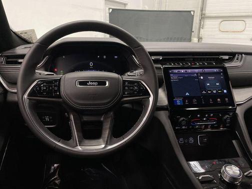 2024 Jeep Grand Cherokee L Overland